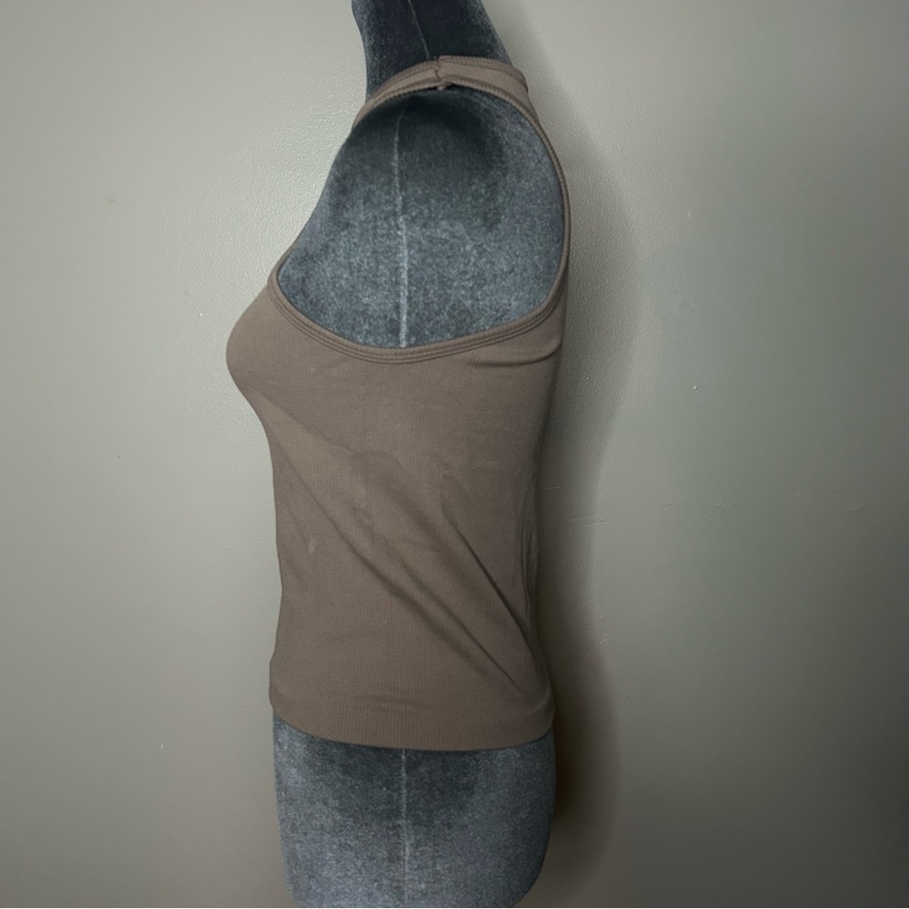 Women's Sleeveless Tan Top - Picture 2 of 4